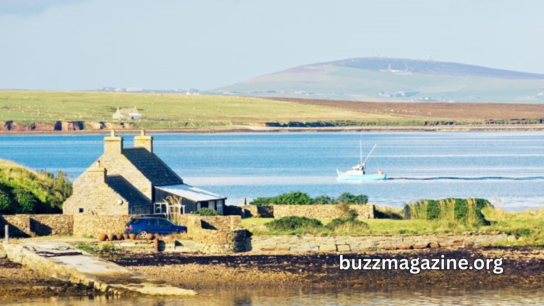 Hollingworth Lake